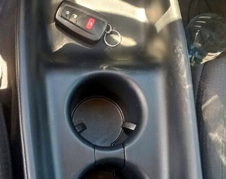 Черный Тойота Приус, объемом двигателя 1.8 л и пробегом 262 тыс. км за 14000 $, фото 6 на Automoto.ua