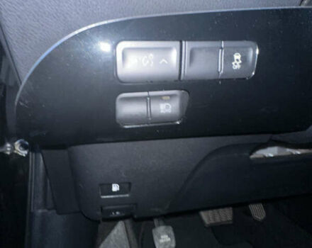 Черный Тойота Приус, объемом двигателя 1.8 л и пробегом 119 тыс. км за 15750 $, фото 30 на Automoto.ua