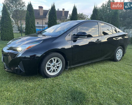 Черный Тойота Приус, объемом двигателя 1.8 л и пробегом 119 тыс. км за 15750 $, фото 4 на Automoto.ua