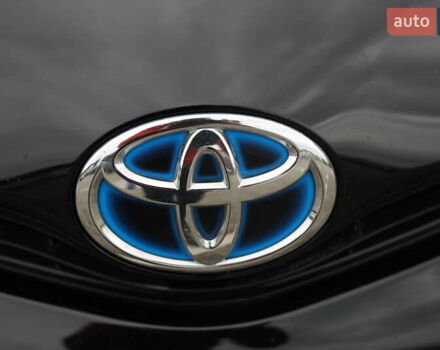 Черный Тойота Приус, объемом двигателя 1.8 л и пробегом 225 тыс. км за 15800 $, фото 4 на Automoto.ua