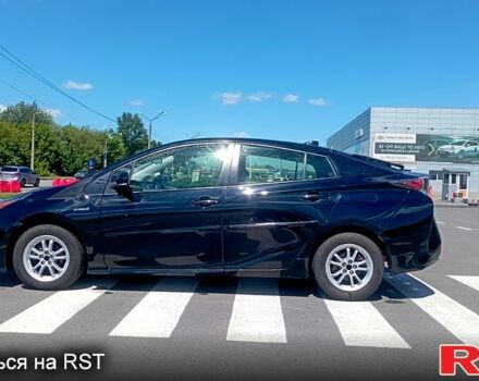 Черный Тойота Приус, объемом двигателя 1.8 л и пробегом 262 тыс. км за 14000 $, фото 4 на Automoto.ua