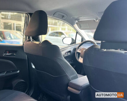 Черный Тойота Приус, объемом двигателя 1.8 л и пробегом 115 тыс. км за 17600 $, фото 14 на Automoto.ua