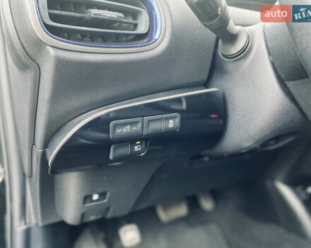 Черный Тойота Приус, объемом двигателя 1.8 л и пробегом 172 тыс. км за 18900 $, фото 14 на Automoto.ua