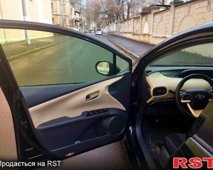 Чорний Тойота Пріус, об'ємом двигуна 1.8 л та пробігом 151 тис. км за 15288 $, фото 7 на Automoto.ua