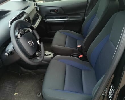 Чорний Тойота Пріус, об'ємом двигуна 1.5 л та пробігом 119 тис. км за 13000 $, фото 5 на Automoto.ua