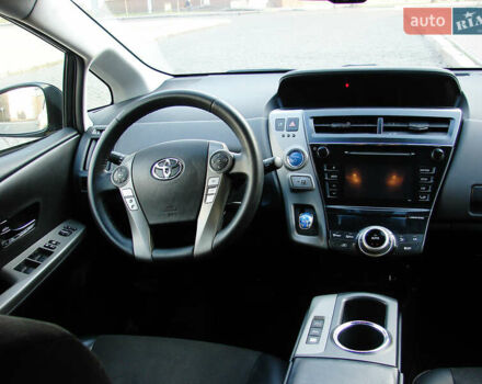 Черный Тойота Приус, объемом двигателя 1.8 л и пробегом 128 тыс. км за 18300 $, фото 20 на Automoto.ua