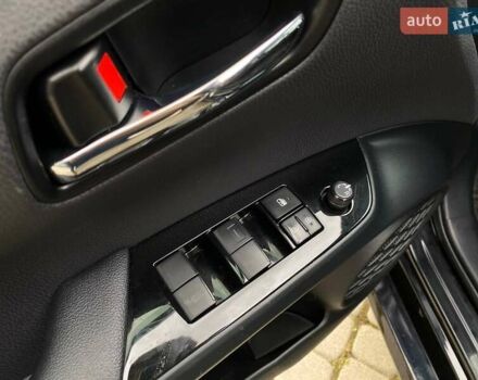 Черный Тойота Приус, объемом двигателя 1.8 л и пробегом 135 тыс. км за 18300 $, фото 11 на Automoto.ua