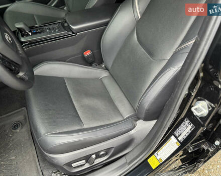 Черный Тойота Приус, объемом двигателя 1.99 л и пробегом 33 тыс. км за 27900 $, фото 8 на Automoto.ua