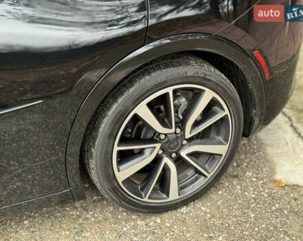 Черный Тойота Приус, объемом двигателя 1.99 л и пробегом 33 тыс. км за 27900 $, фото 3 на Automoto.ua