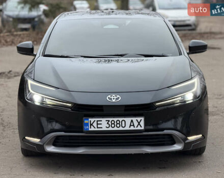 Черный Тойота Приус, объемом двигателя 2 л и пробегом 33 тыс. км за 27900 $, фото 1 на Automoto.ua