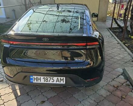 Черный Тойота Приус, объемом двигателя 2 л и пробегом 15 тыс. км за 29200 $, фото 3 на Automoto.ua