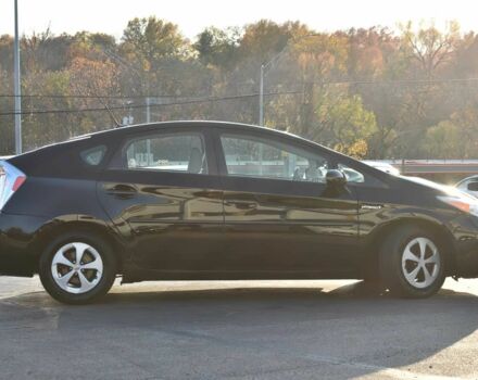 Тойота Приус 2013 в Днепре (Днепропетровске) на Automoto.ua Черный Тойота Приус, объемом двигателя 1.8 л и пробегом 81 тыс. км за 8100 $, фото 5 на Automoto.ua