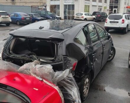 Черный Тойота Приус, объемом двигателя 1.8 л и пробегом 2 тыс. км за 5500 $, фото 3 на Automoto.ua