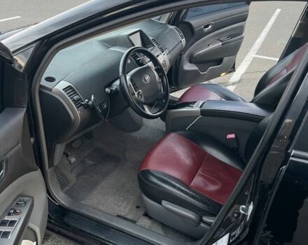 Черный Тойота Приус, объемом двигателя 1.5 л и пробегом 304 тыс. км за 6000 $, фото 5 на Automoto.ua