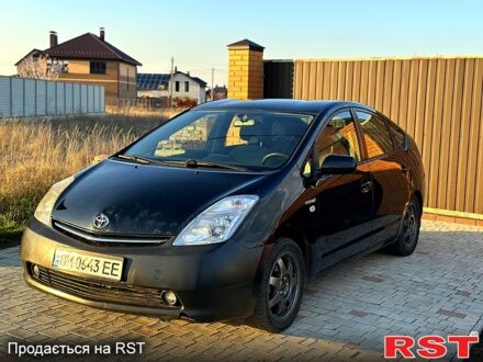 Тойота Пріус 2006 у Сумах на Automoto.ua Чорний Тойота Пріус, об'ємом двигуна 1.5 л та пробігом 0 тис. км за 5200 $, фото 1 на Automoto.ua