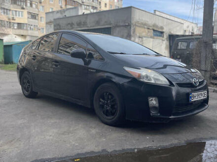 Черный Тойота Приус, объемом двигателя 1.8 л и пробегом 450 тыс. км за 8200 $, фото 1 на Automoto.ua