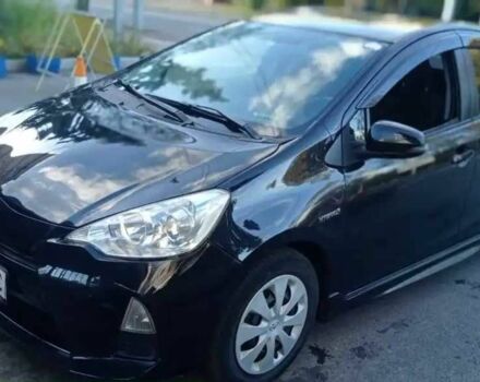 Чорний Тойота Пріус, об'ємом двигуна 1.5 л та пробігом 181 тис. км за 8500 $, фото 1 на Automoto.ua