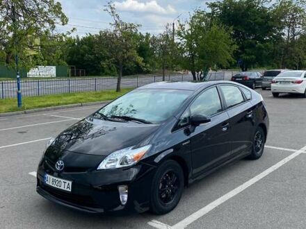 Тойота Приус 2015 в Белой Церкве на Automoto.ua Черный Тойота Приус, объемом двигателя 1.8 л и пробегом 175 тыс. км за 12000 $, фото 1 на Automoto.ua