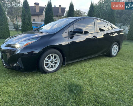 Черный Тойота Приус, объемом двигателя 1.8 л и пробегом 119 тыс. км за 15750 $, фото 1 на Automoto.ua