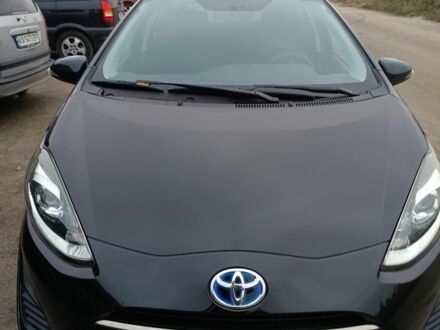 Черный Тойота Приус, объемом двигателя 1.5 л и пробегом 119 тыс. км за 13000 $, фото 1 на Automoto.ua