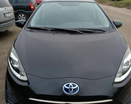 Чорний Тойота Пріус, об'ємом двигуна 1.5 л та пробігом 119 тис. км за 13000 $, фото 1 на Automoto.ua
