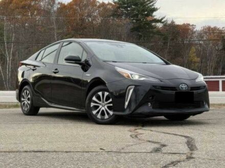 Черный Тойота Приус, объемом двигателя 1.8 л и пробегом 99 тыс. км за 11000 $, фото 1 на Automoto.ua