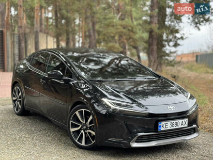 Черный Тойота Приус, объемом двигателя 1.99 л и пробегом 33 тыс. км за 27900 $, фото 1 на Automoto.ua