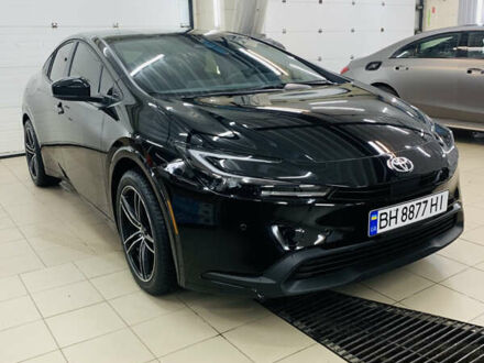 Черный Тойота Приус, объемом двигателя 2 л и пробегом 7 тыс. км за 29500 $, фото 1 на Automoto.ua