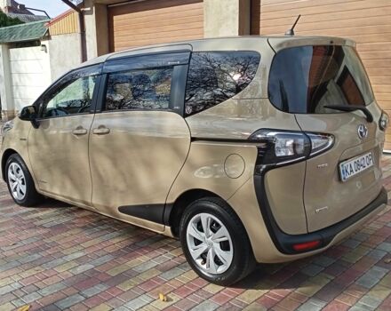 Коричневый Тойота Приус, объемом двигателя 1.5 л и пробегом 60 тыс. км за 16500 $, фото 4 на Automoto.ua