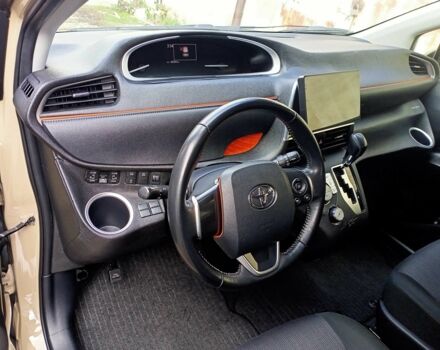 Коричневый Тойота Приус, объемом двигателя 1.5 л и пробегом 60 тыс. км за 16500 $, фото 12 на Automoto.ua