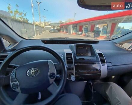 Червоний Тойота Пріус, об'ємом двигуна 1.5 л та пробігом 192 тис. км за 3999 $, фото 15 на Automoto.ua