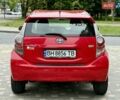 Красный Тойота Приус, объемом двигателя 1.5 л и пробегом 208 тыс. км за 9999 $, фото 3 на Automoto.ua
