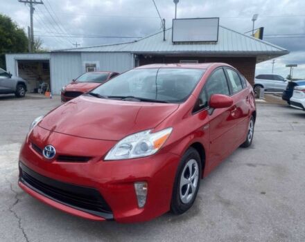 Красный Тойота Приус, объемом двигателя 1.8 л и пробегом 85 тыс. км за 6900 $, фото 1 на Automoto.ua