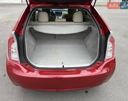 Красный Тойота Приус, объемом двигателя 1.8 л и пробегом 167 тыс. км за 12500 $, фото 4 на Automoto.ua