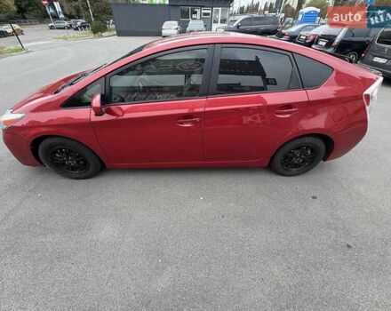Красный Тойота Приус, объемом двигателя 1.8 л и пробегом 167 тыс. км за 12500 $, фото 2 на Automoto.ua