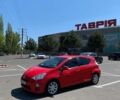 Красный Тойота Приус, объемом двигателя 1.5 л и пробегом 140 тыс. км за 9800 $, фото 1 на Automoto.ua