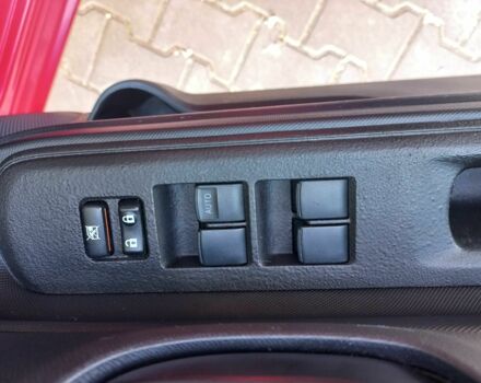 Красный Тойота Приус, объемом двигателя 1.5 л и пробегом 82 тыс. км за 11900 $, фото 13 на Automoto.ua