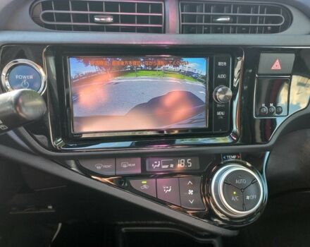 Красный Тойота Приус, объемом двигателя 1.5 л и пробегом 82 тыс. км за 11900 $, фото 19 на Automoto.ua