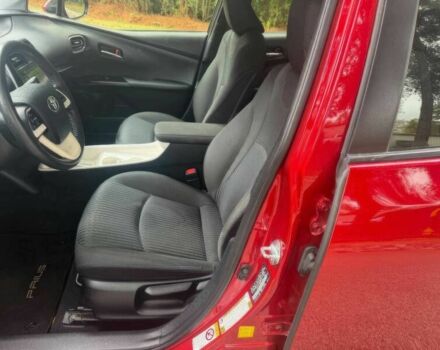 Красный Тойота Приус, объемом двигателя 1.8 л и пробегом 77 тыс. км за 8000 $, фото 8 на Automoto.ua