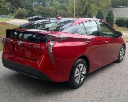 Красный Тойота Приус, объемом двигателя 1.8 л и пробегом 77 тыс. км за 8000 $, фото 5 на Automoto.ua