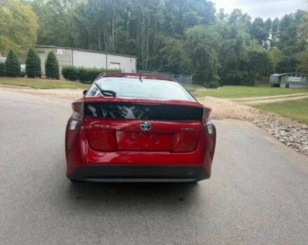 Красный Тойота Приус, объемом двигателя 1.8 л и пробегом 77 тыс. км за 8000 $, фото 6 на Automoto.ua