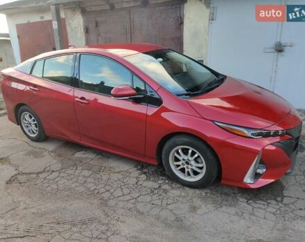 Красный Тойота Приус, объемом двигателя 1.8 л и пробегом 93 тыс. км за 18500 $, фото 4 на Automoto.ua