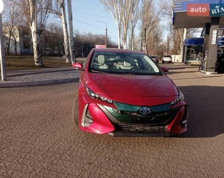 Красный Тойота Приус, объемом двигателя 1.8 л и пробегом 170 тыс. км за 20500 $, фото 2 на Automoto.ua