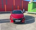 Красный Тойота Приус, объемом двигателя 1.8 л и пробегом 136 тыс. км за 17800 $, фото 1 на Automoto.ua