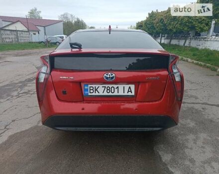 Красный Тойота Приус, объемом двигателя 1.8 л и пробегом 130 тыс. км за 13911 $, фото 4 на Automoto.ua