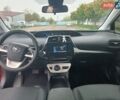 Красный Тойота Приус, объемом двигателя 1.8 л и пробегом 130 тыс. км за 13813 $, фото 13 на Automoto.ua