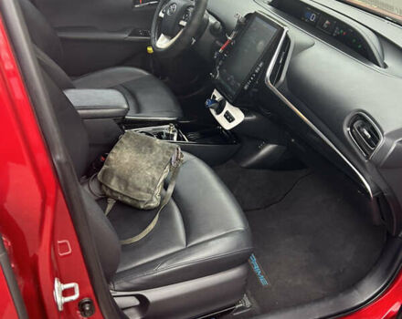 Красный Тойота Приус, объемом двигателя 1.8 л и пробегом 241 тыс. км за 16800 $, фото 6 на Automoto.ua