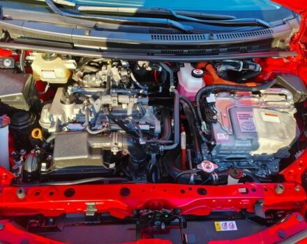 Красный Тойота Приус, объемом двигателя 1.5 л и пробегом 66 тыс. км за 14800 $, фото 23 на Automoto.ua