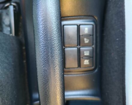 Красный Тойота Приус, объемом двигателя 1.5 л и пробегом 66 тыс. км за 14800 $, фото 17 на Automoto.ua