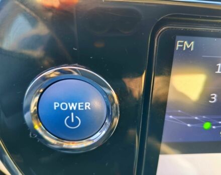 Красный Тойота Приус, объемом двигателя 1.5 л и пробегом 66 тыс. км за 14800 $, фото 15 на Automoto.ua